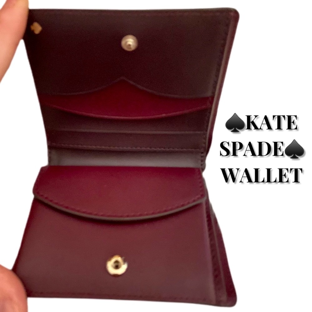 Kate ♠️ Nadine Bifold Cherry Wood Wallet